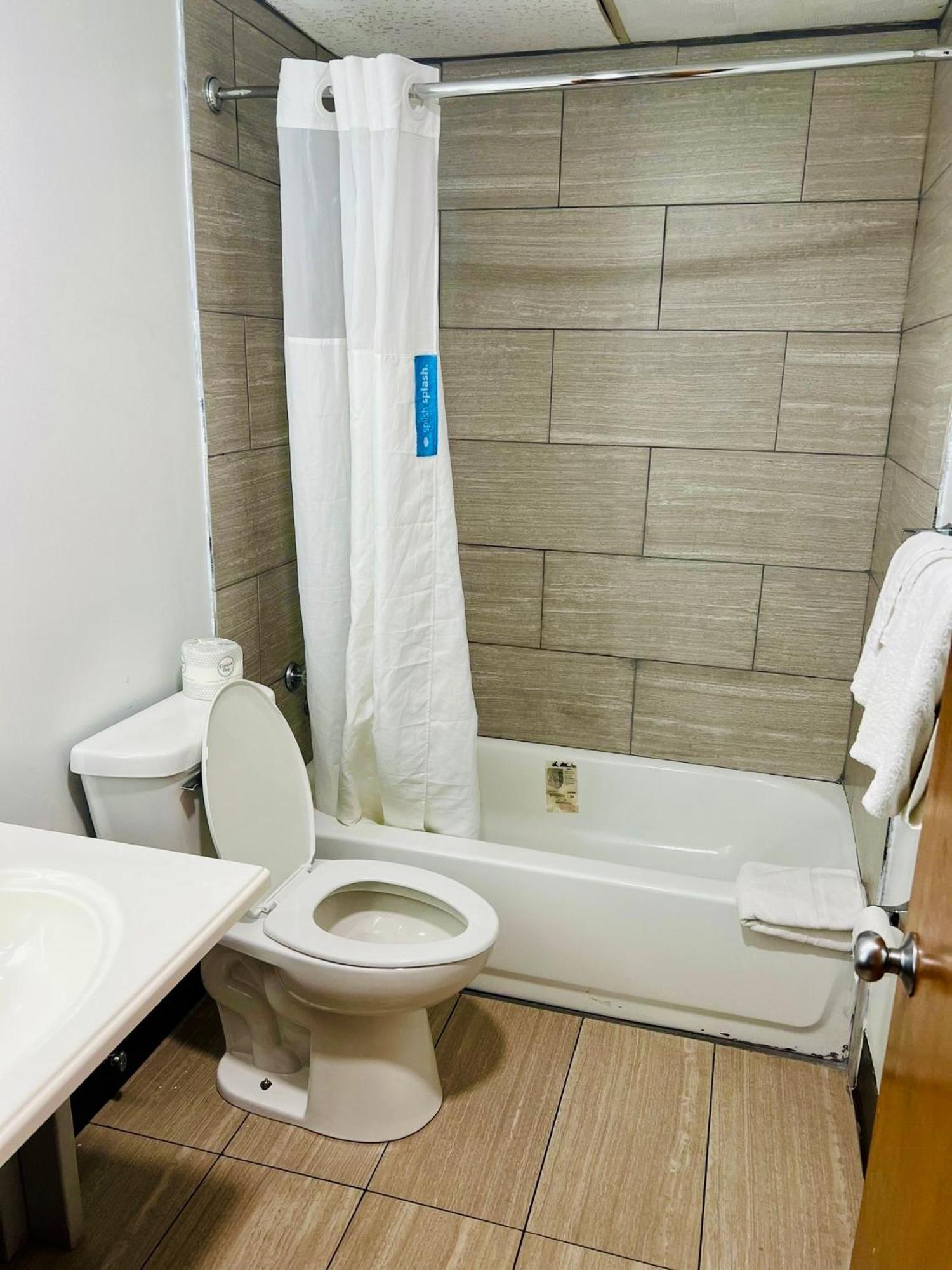 Travelodge By Wyndham Gallipolis Kültér fotó